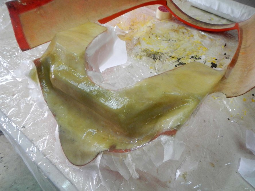 Seal with Fiberglass